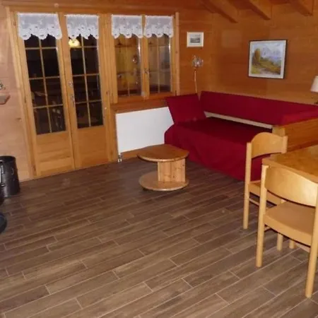 Chalet Kiefer * جريندلوالد